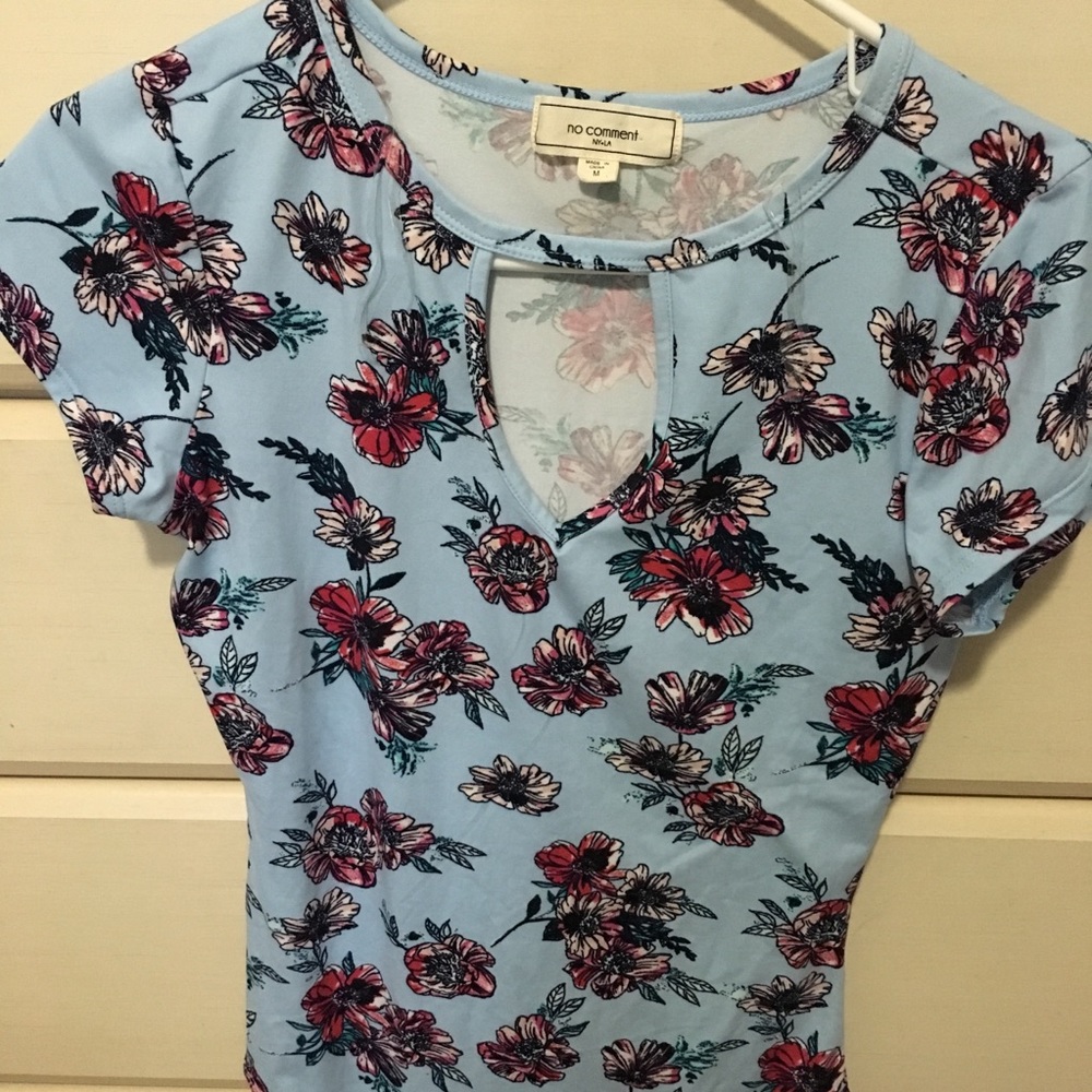 NWOT Floral bodysuit